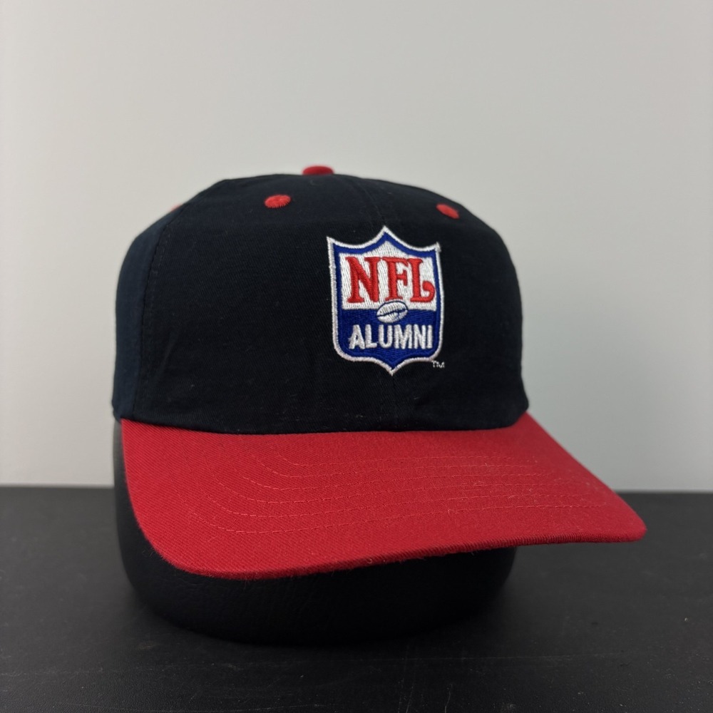 Vintage Y2K NFL Alumni Football Hat Two Tone Black Cap Strapback Adjustable